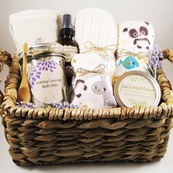Smashing Baby Shower Gifts For Mom Gift Kit Ideas Deserves Occasions