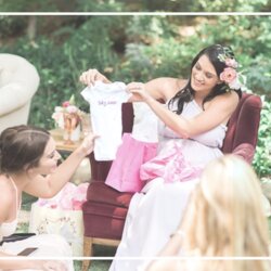 Who Traditionally Throws Bridal Shower