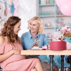 Cool Baby Shower Etiquette What To Do Avoid