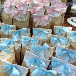 What To Put In Baby Shower Favor Bags