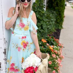 Exceptional What To Wear Baby Shower Outfit Ideas