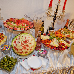 Brilliant Reasons To Hire Professional Caterer For Your Baby Shower Catering Fit