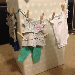 Swell Pin By On Party Gifts Ideas Baby Shower Clothesline