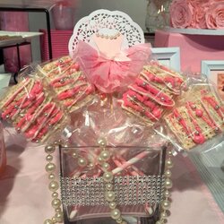 Great Baby Shower Giveaway Giveaways Party Treats Crafty