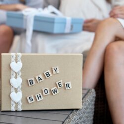 Superb Mom To At Odds With Over Baby Shower Guest List